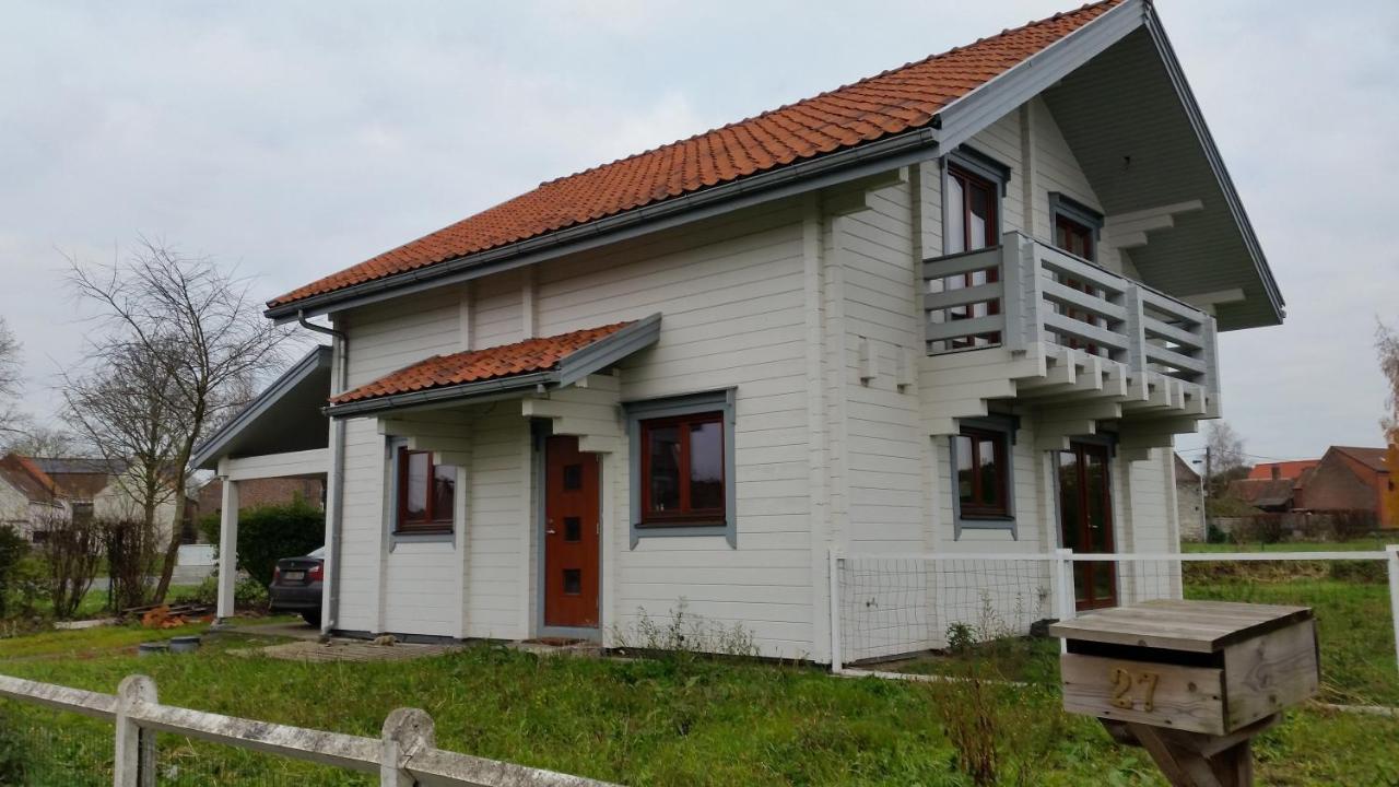 Au Chalet Bed and Breakfast Maubray Exteriör bild