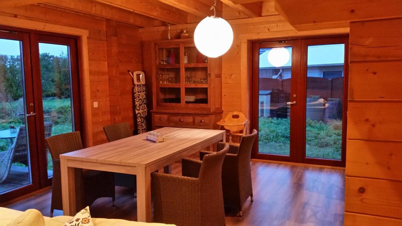 Au Chalet Bed and Breakfast Maubray Exteriör bild